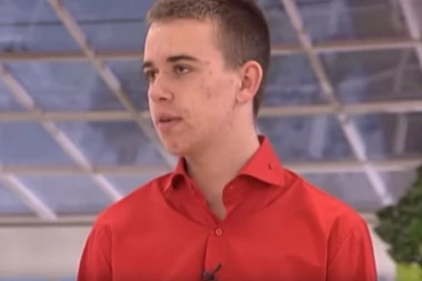 (VIDEO) On ume nešto što drugi ne mogu i pokušaće da obori Ginisov rekord