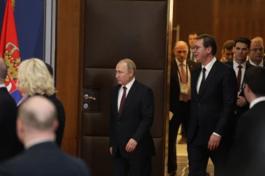 Bratska saradnja pretočena u konkretne projekte: Ove sporazume su potpisale srpska i ruska delegacija