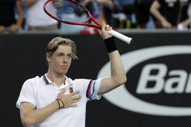 KATASTROFA za Šapovalova pred meč sa Novakom Đokovićem!