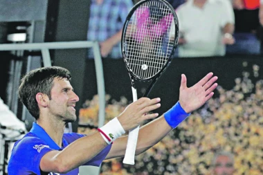 Novak sa brojanicom gazi sve po Melburnu