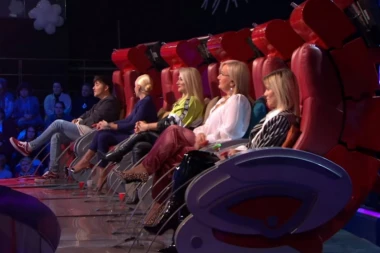 Pričalo se da su u lošim odnosima: Leontina OVOM objavom sve objasnila!