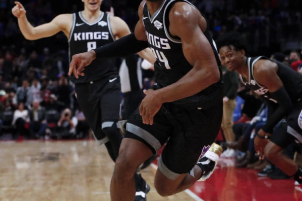 Bum: Trojica pozitivnih u Kingsima!