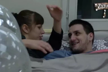 Zola ne može da svrši, zato nam seks traje satima!