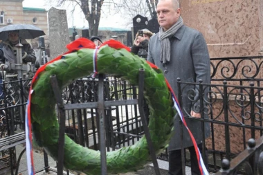 Godišnjica smrti Mišića, Bojovića i Šturma: Tradicionalno položeni venci na grobnice srpskih vojvoda i generala