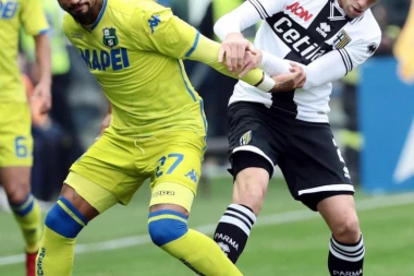 Bivši fudbaler Milana i Barselone kod Milenkovića u timu!