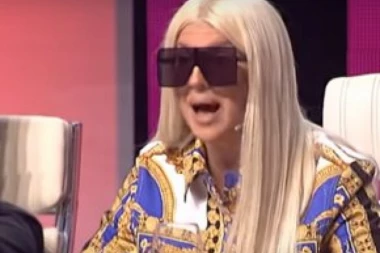 Karleuša nagazila Palmu dok se dopisivala sa Vranješom,  a sada joj on brutalno odgovorio!