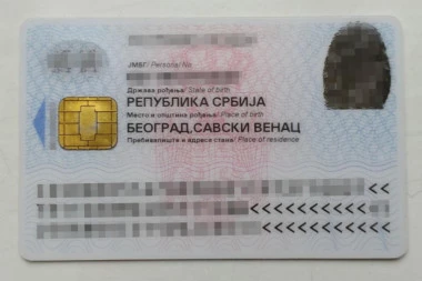 MUP OBJAVIO SPISAK! Evo u koje države građani Srbije mogu da putuju samo sa ličnom kartom!