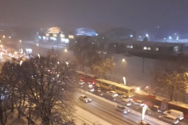 Krkljanac! Kolone vozila na autoputu, Brankovom mostu, ali i u Zemunu