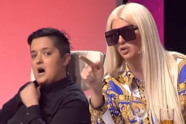 Isplivali detalji prepiske Karleuše i Marije Šerifović! Tokom finala "Zvezda Granda" pisale o NJEMU!