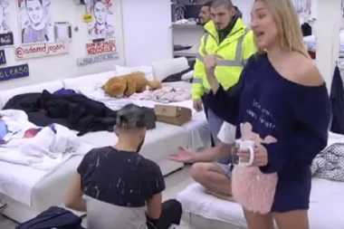 (VIDEO) "Dr*ljo, nema ko te nije je*ao": Luna najstrašnije izvređala zadrugarku!