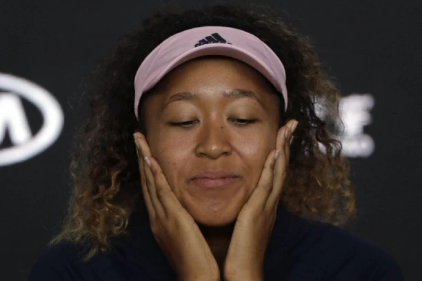 ŠOK SCENA KOJA JE OBIŠLA SVET: Naomi Osaka se RASPLAKALA i pobegla sa konferencije - za sve je kriv NASILNIK!