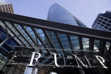 PREDSEDNIK SAD POKLEKAO PRED PRITISCIMA: Samit G-7 neće biti održan u Trampovom hotelu