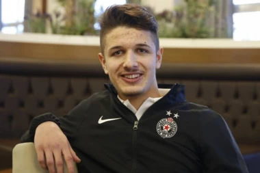 SAD MU JE PARTIZAN SVE: Novi igrač crno-belih je izjavom naljutio "delije", a nekada je pevao Zvezdine pesme