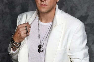 DŽENAN U KASINI! Proverite zašto svi jedva čekaju njegov nastup!