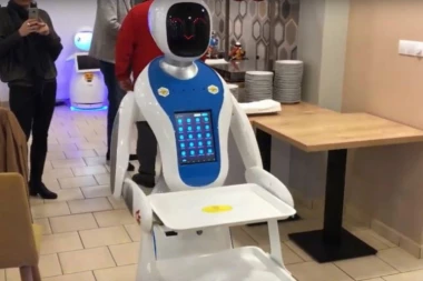 Postalo je stvarnost! U ovom gradu u kafiću rade roboti umesto ljudi!