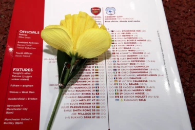 SUZE SAME IDU - Navijači Kardifa za Salu: Nisi igrao za nas, ali te volimo