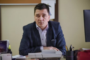 Radnici banke ni slutili nisu da u rukama imaju ubicu