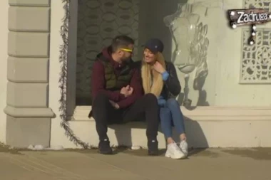 Odzvanjali uzdasi Đoganijeve: Vrela akcija Lune i Marka u hotelu!