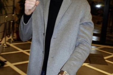 Zvezdano nebo, zlato i Versaće: Veljko pokazao luksuzni SPA centar vile na Dedinju!