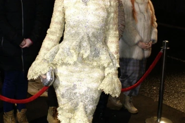 Baka i deka su mi nadomestili svaki Božić koji nisam imala sa roditeljima: Milica Pavlović otkrila kako proslavlja najradosniji hrišćanski praznik!