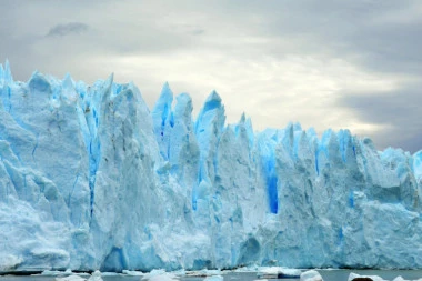 EKOLOŠKA KATASTROFA: Zemlja dosad izgubila ENORMNU količinu leda, ako se ovako nastavi čeka nas JEZIV SCENARIO!