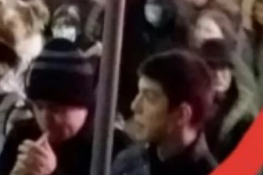 Saznajemo: Dečko sa vešalima pušten iz pritvora