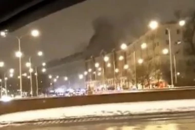 Gusti dim šikljao u centru Moskve: U požaru poginulo najmanje četvoro!