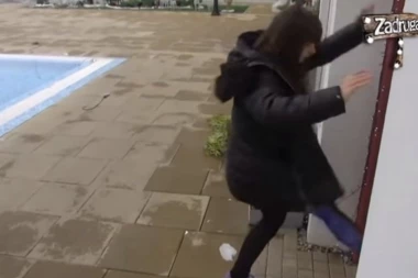 (VIDEO) Miljana pokušala da pobegne iz Zadruge: Lupala i razvaljivala vrata!