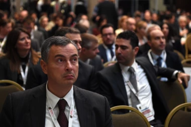 Bivši guverner NBS totalno izgubio kompas: Šoškić uništio dinar, a sada mu smeta suficit