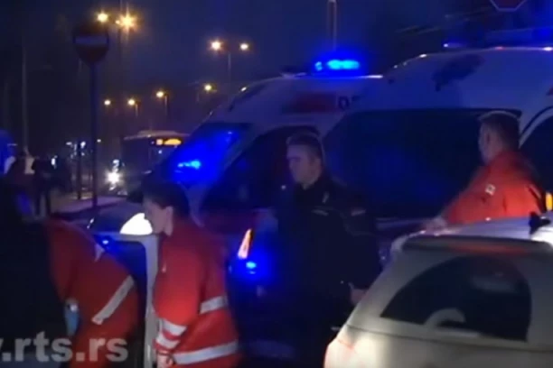 PODLEGAO POVREDAMA MUŠKARAC POVREĐEN NA IBARSKOJ MAGISTRALI: Detalji jezive saobraćajke!