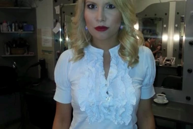 Bolesnici napadali voditeljku: Zabole me za pinkušu, kupiće joj Mitrović drugu ruku!