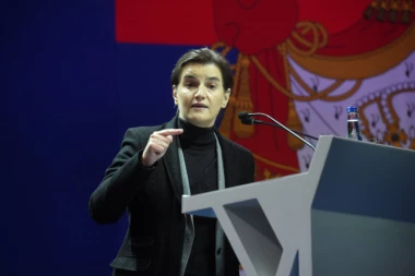 Brnabićeva najavila dobre vesti za kupce nekretnina: Uskoro brža legalizacija objekata