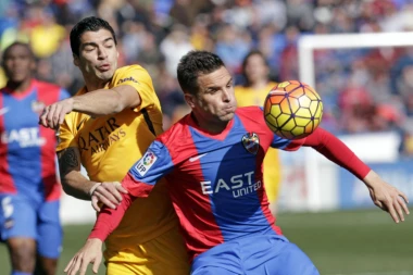 DOLIJAO: Fudbaler koji je sarađivao sa mafijom u zatvoru: Dva dana ranije produžio ugovor