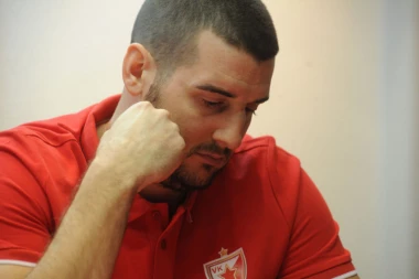 Dolijao i četvrti napadač na srpske vaterpoliste!