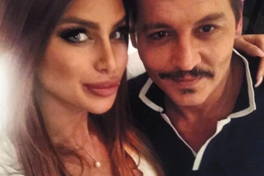 Džoni Dep uslikan u poznatom restoranu sa srpskom pevačicom!