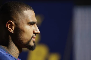 Boateng nepoželjan u Salsuolu: Da li se isplati Barsi da ga otkupi?