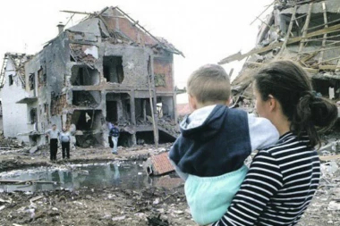 Nemojte nikad da zaboravite! Na današnji dan pre 21 godinu je počelo bombardovanje, trajalo je 11 nedelja, osakatilo nas za ceo život