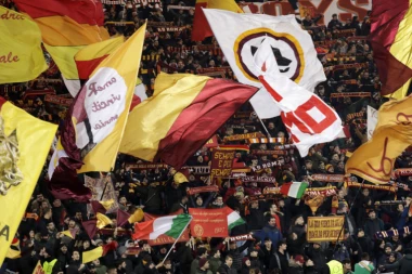 Pobeda PSŽ-a protiv Junajteda: Matić krivac za gol, Di Marija se asistencijama osvetio za uvrede: Pobeda Rome nad Portom, meč rešen za deset minuta