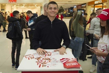 Biser ostaje u Ljutice Bogdana: Povećanje plate i produžetak saradnje