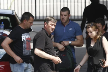 "Dve godine je prošlo, a bol ne prestaje! Ubica ne sme da me pogleda u oči": Potresno svedočenje oca studentkinje ubijene zbog 10.000 dinara