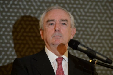 Španski ambasador žestoko kritikovao Čanka:  Ne znam koje su vaše kvalifikacije da izdajete "uverenja o demokratičnosti"