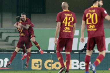 Kolarov najefikasniji defanzivac u najjačim ligama