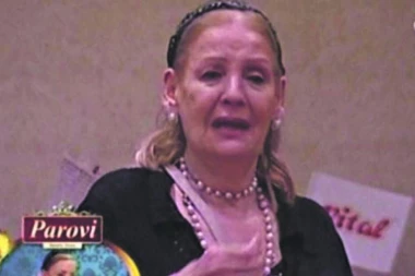 (VIDEO) Bolesne scene: Evo šta se desilo Lepi Lukić pred bekstvo iz "Parova"!