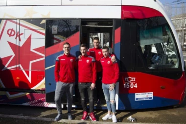 Crveno-beli tramvaj se provozao Beogradom!