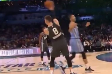 UVEK MISLI NA SAIGRAČE: Jedan Bogdanov potez ostavio je sve bez teksta, navijači Kingsa u transu