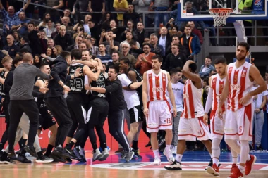 KSS BEZ MILOSTI PREMA VEČITIMA: Milionska kazna za Crvenu zvezdu i Partizan zbog dešavanja na KRK!