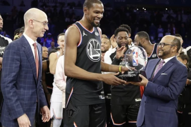 JADNI SAIGRAČI: Durent rešio da se hvali, i najavio još jednog laskavca posle Ol-stara