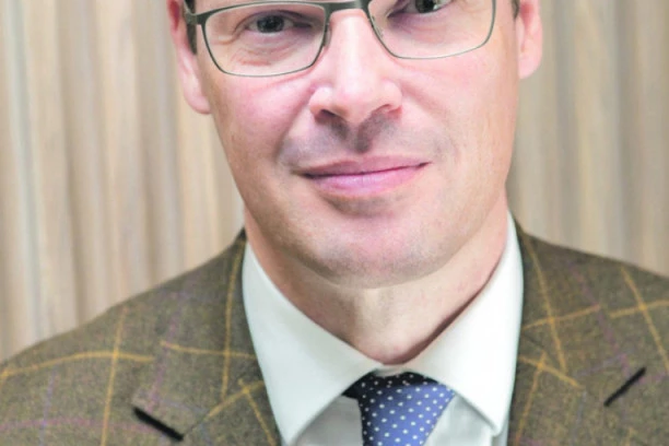 LINDSI O DIJALOGU BEOGRADA I PRIŠTINE: Vučić pod velikim pritiskom Amerike