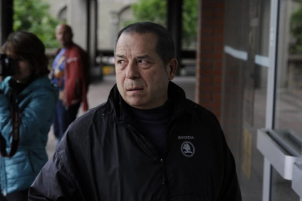 HASAN DUDIĆ OSTAO BEZ NACIONALNE PENZIJE! Pevač očajan, planira ŠTRAJK GLAĐU: PRE BIH UMRO NEGO UZEO PARE OD ŠAULIĆA!