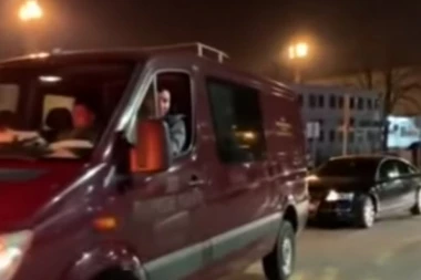 (VIDEO) Avion sa telom Šaulića sleteo na aerodrom "Nikola Tesla": Porodica preuzela posmrtne ostatke nastradalog pevača!